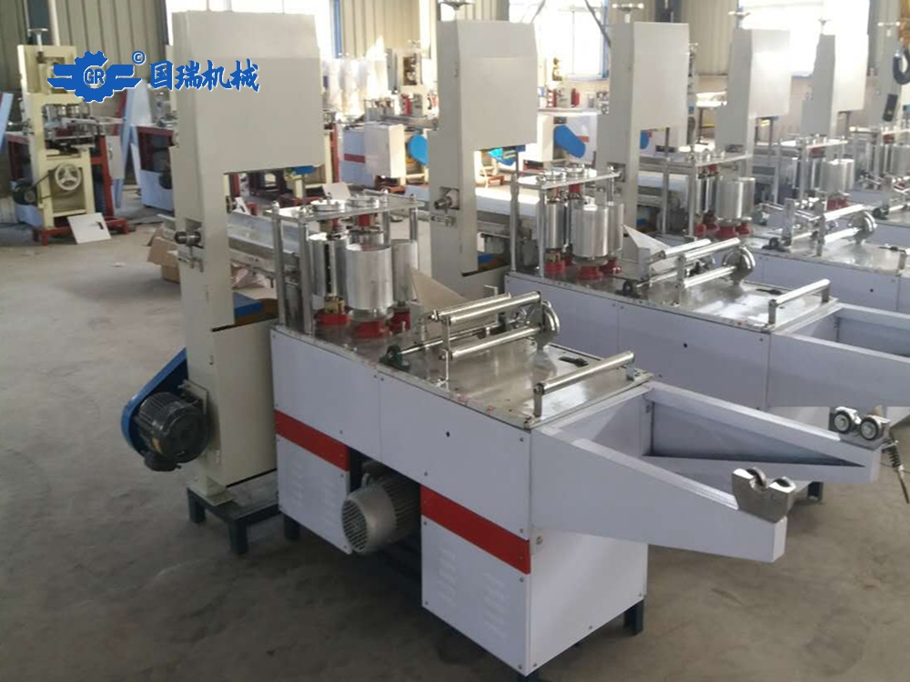 1719826171740914.jpg 餐巾纸机.jpg